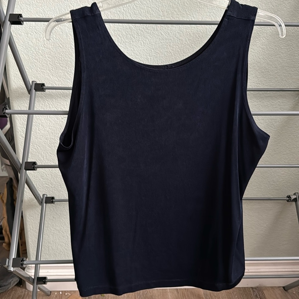 Chico’s Travelers navy blue tank size 3 (plus size 16/18)